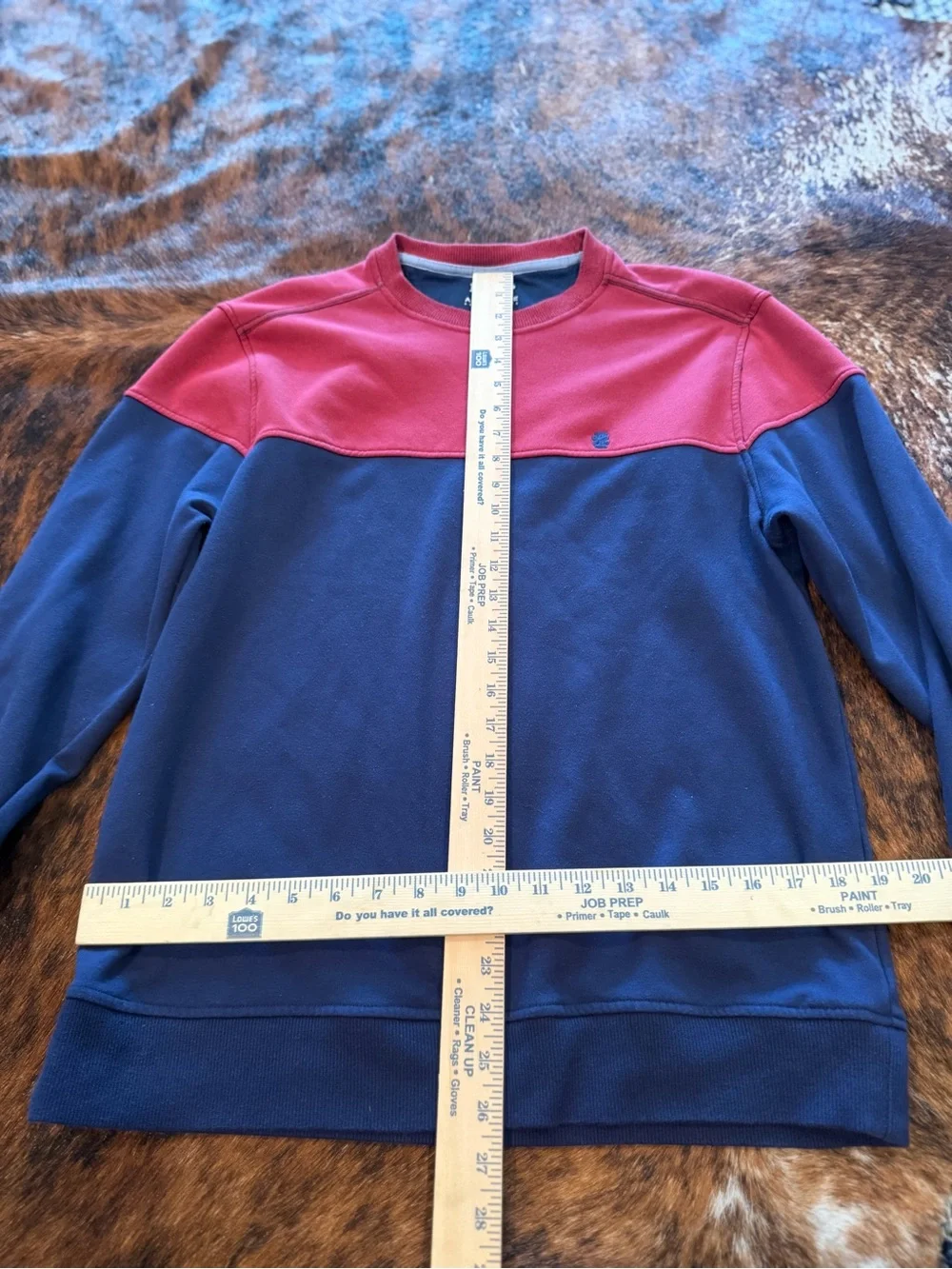 IZOD Performance Colorblock Crewneck Sweatshirt Red - Navy Stretch Men Size M